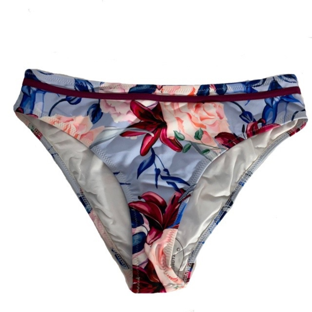 Cupshe Bikini Bottoms Flowered NWT’s Size Medium